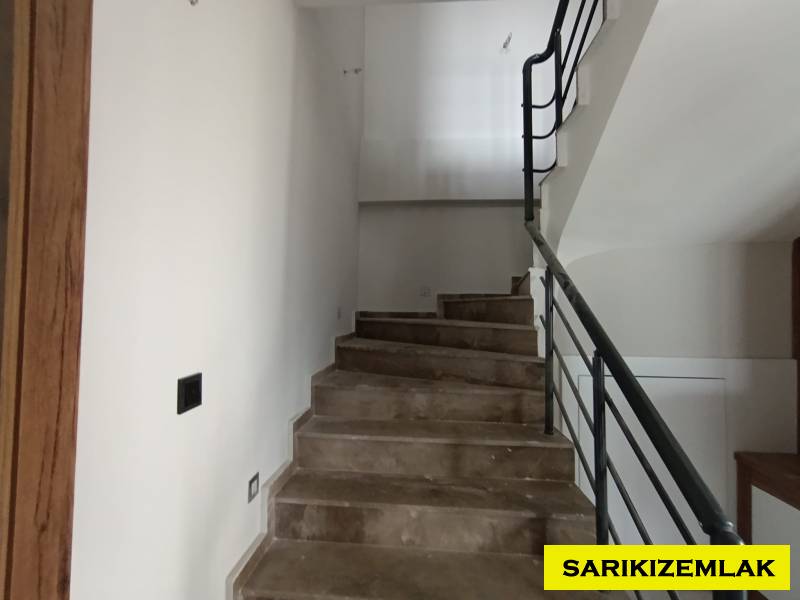 Edremit Hamidiye Mah`da4+1  Villa. - 18